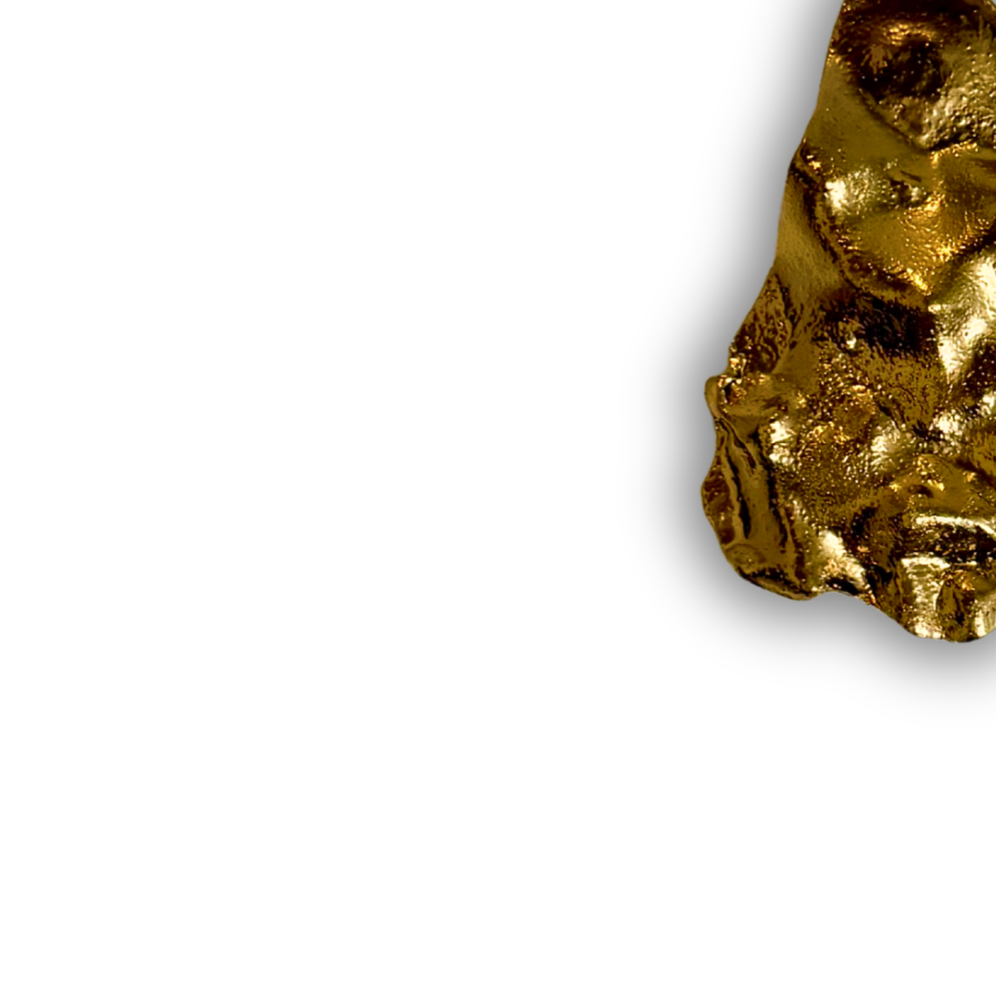 Swell – Gold No. 02 ophængt på en lys væg over et minimalistisk konsolbord med naturlige materialer og blødt dagslys.