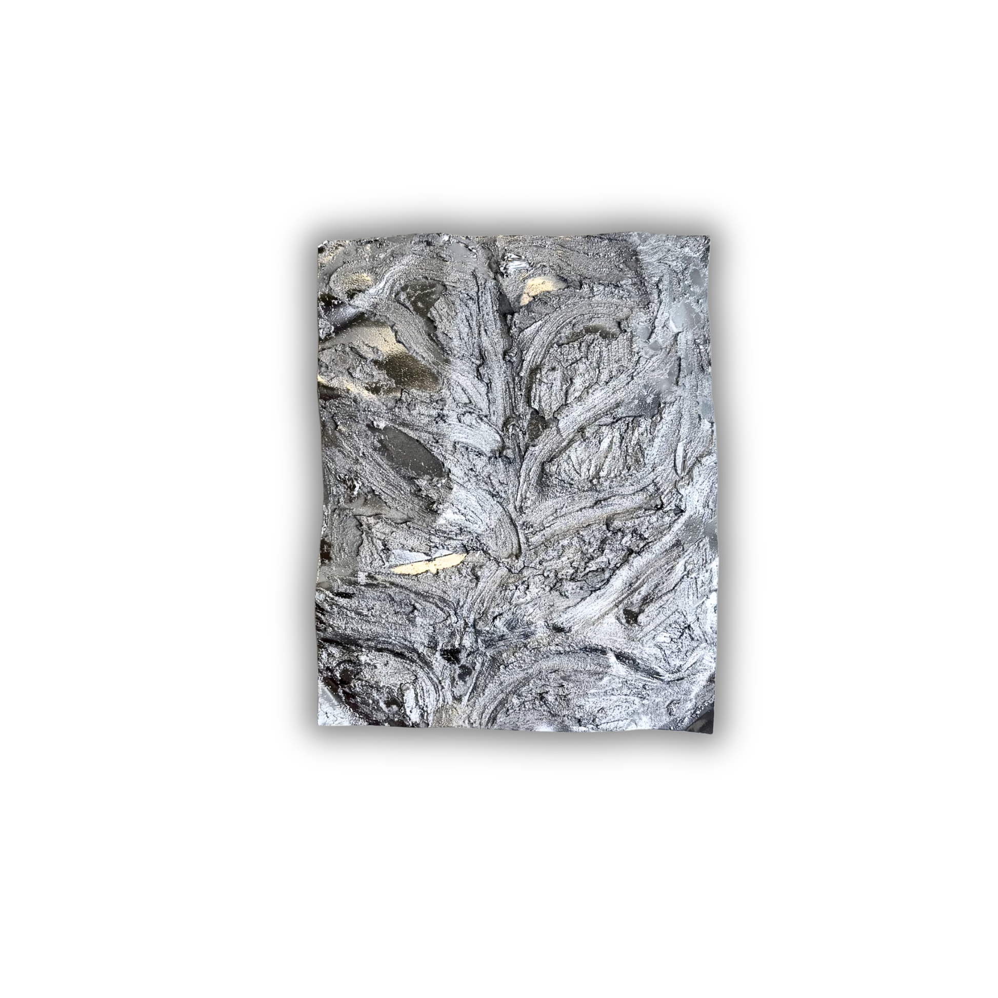 Nærbillede af Canyon – Rift No. 02 i 50 × 40 cm, der viser den håndformede aluminiumsoverflade med markant tekstur og organiske, kløftlignende strukturer.